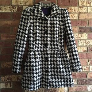 Houndstooth Pleated Coat